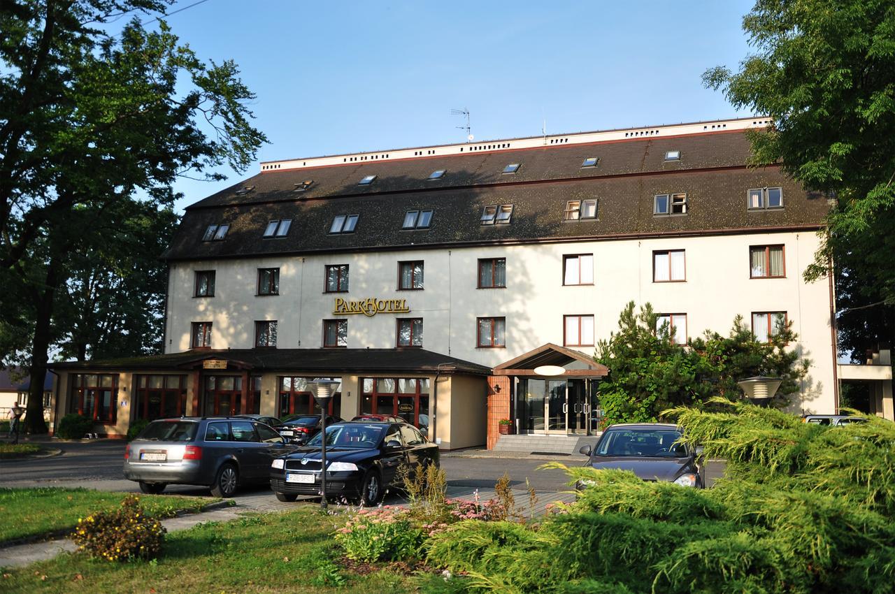 Parkhotel Economic Wielka Wies  Экстерьер фото