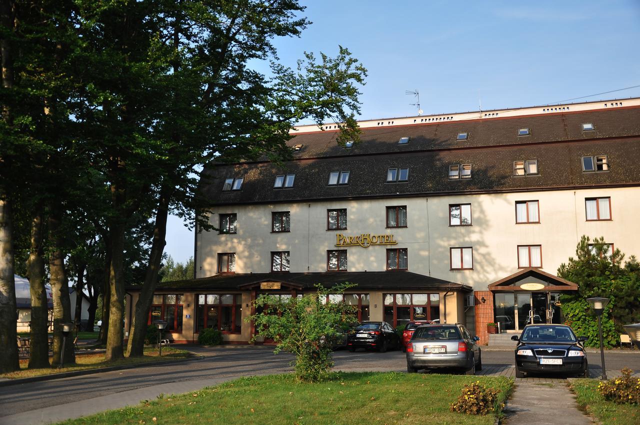 Parkhotel Economic Wielka Wies  Экстерьер фото