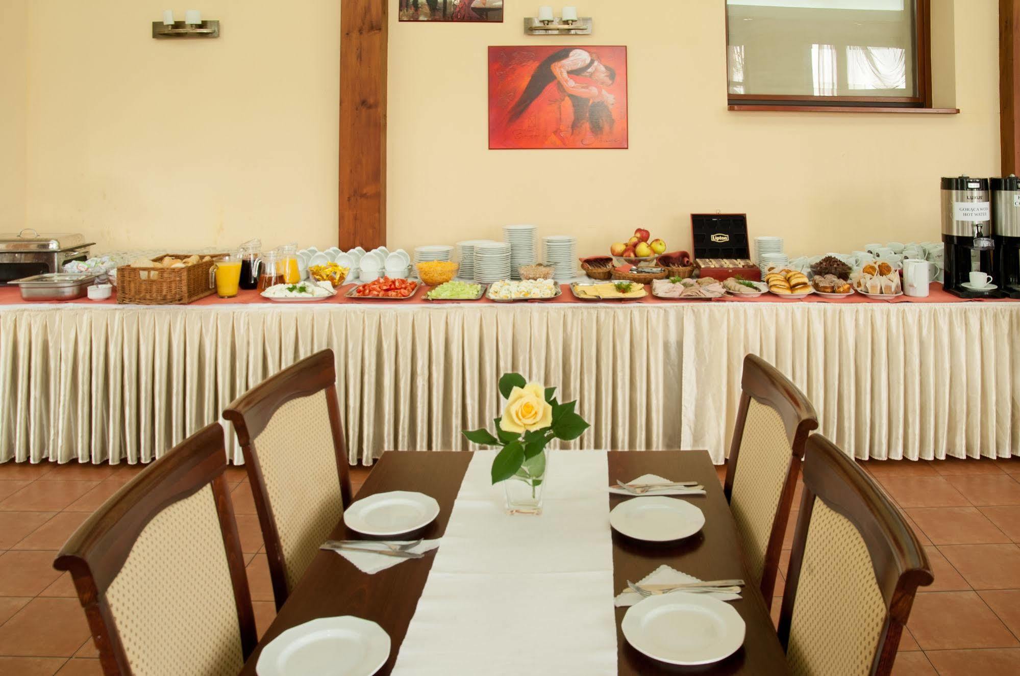 Parkhotel Economic Wielka Wies  Экстерьер фото