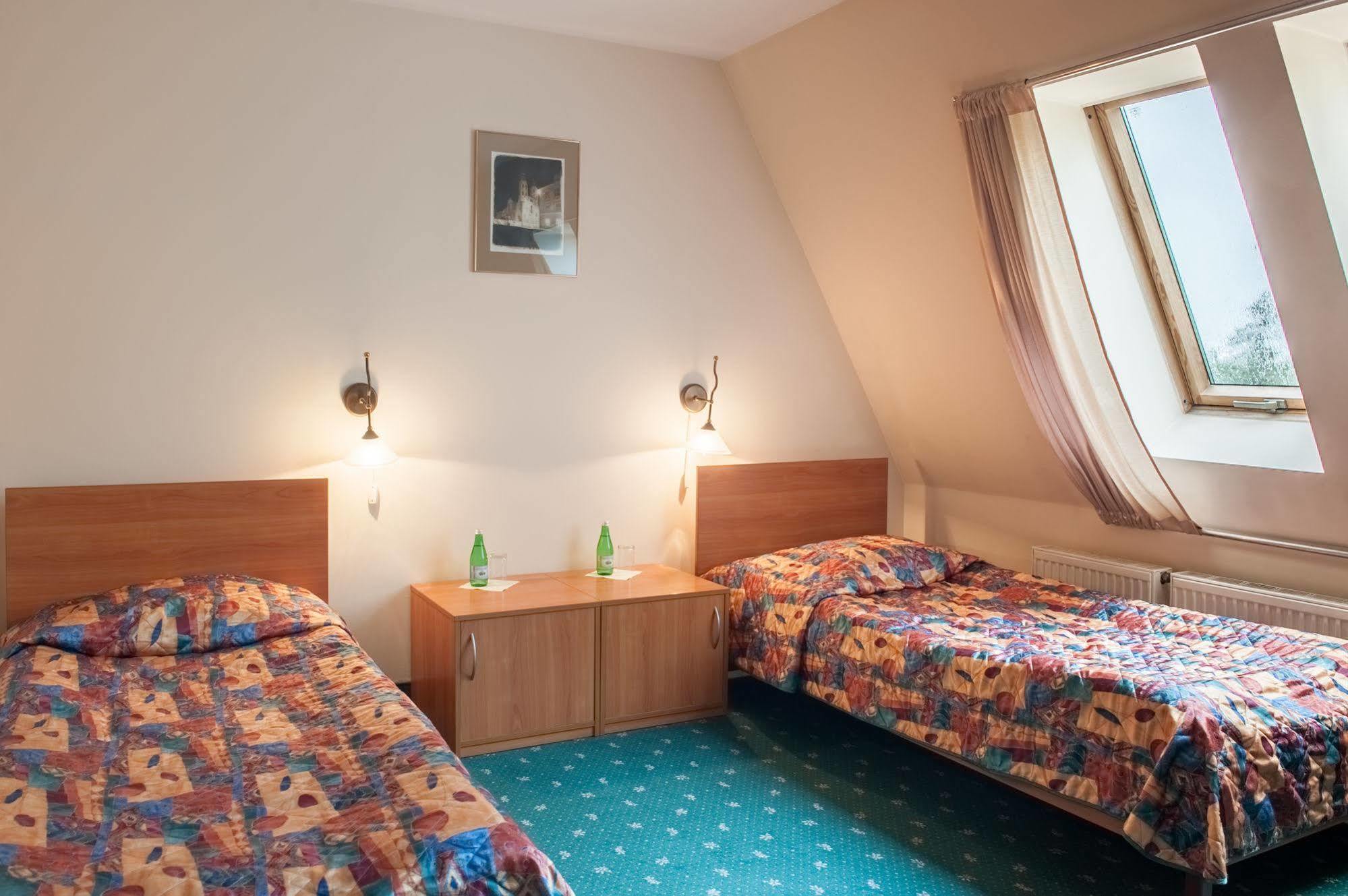 Parkhotel Economic Wielka Wies  Экстерьер фото